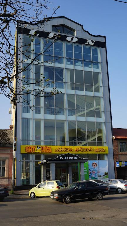 City Hostel Panorama อุชโฮรอด ภายนอก รูปภาพ
