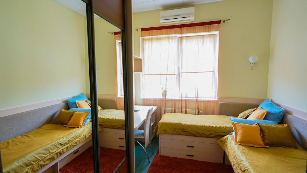 City Hostel Panorama อุชโฮรอด ห้อง รูปภาพ